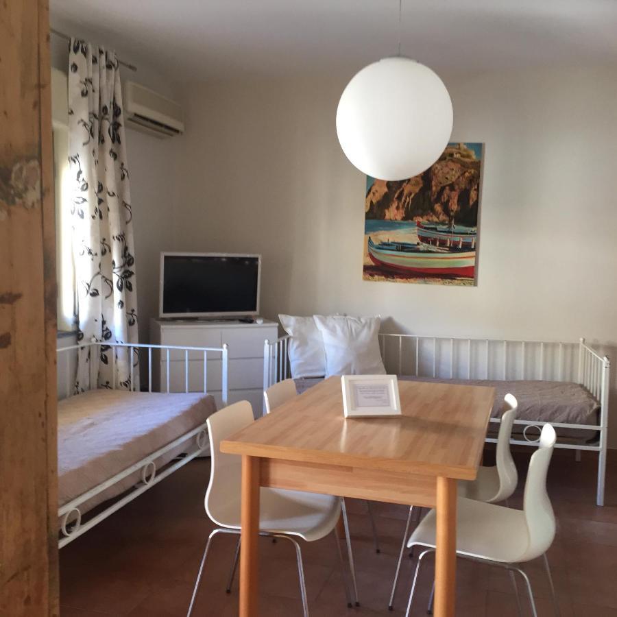 Case Borgo Vacanze Летояни Екстериор снимка