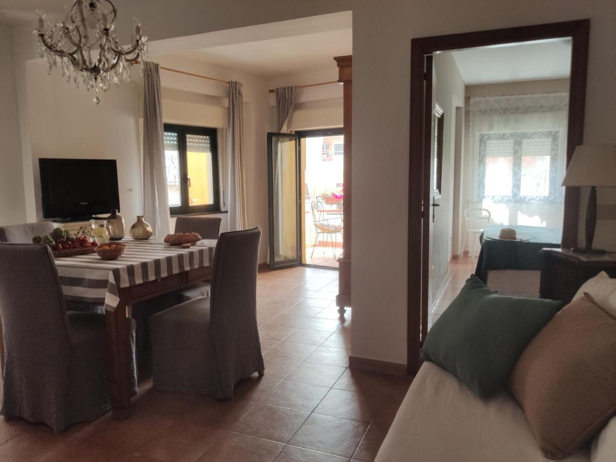 Case Borgo Vacanze Летояни Екстериор снимка