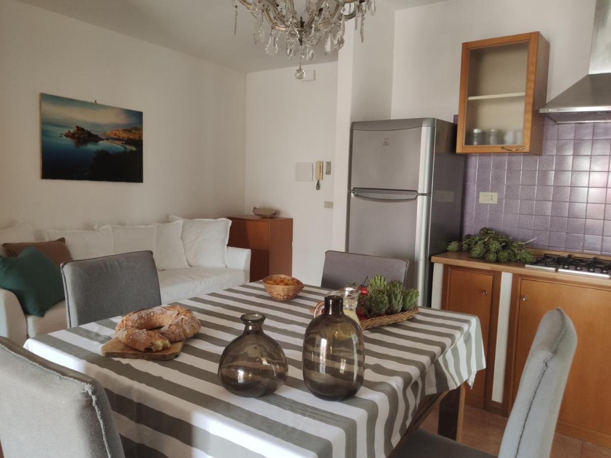 Case Borgo Vacanze Летояни Екстериор снимка
