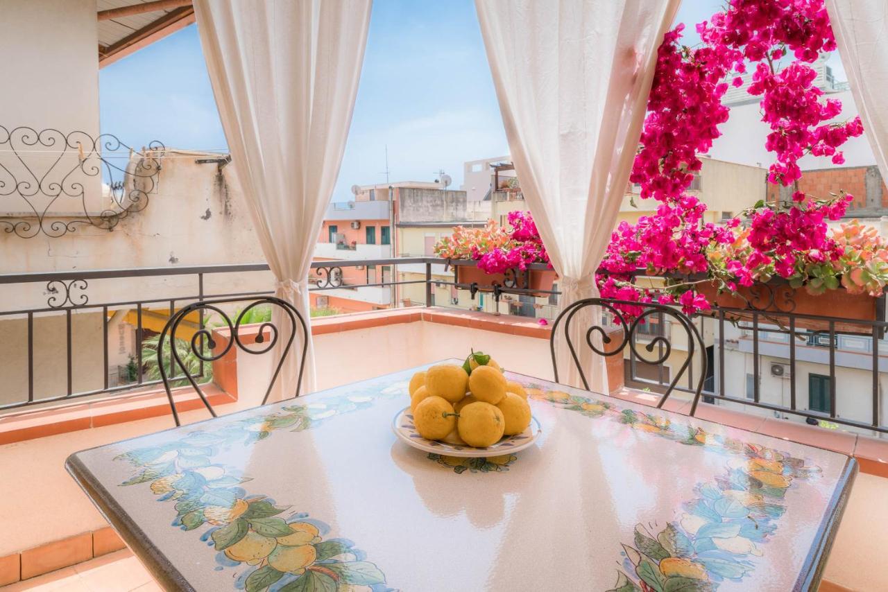 Case Borgo Vacanze Летояни Екстериор снимка