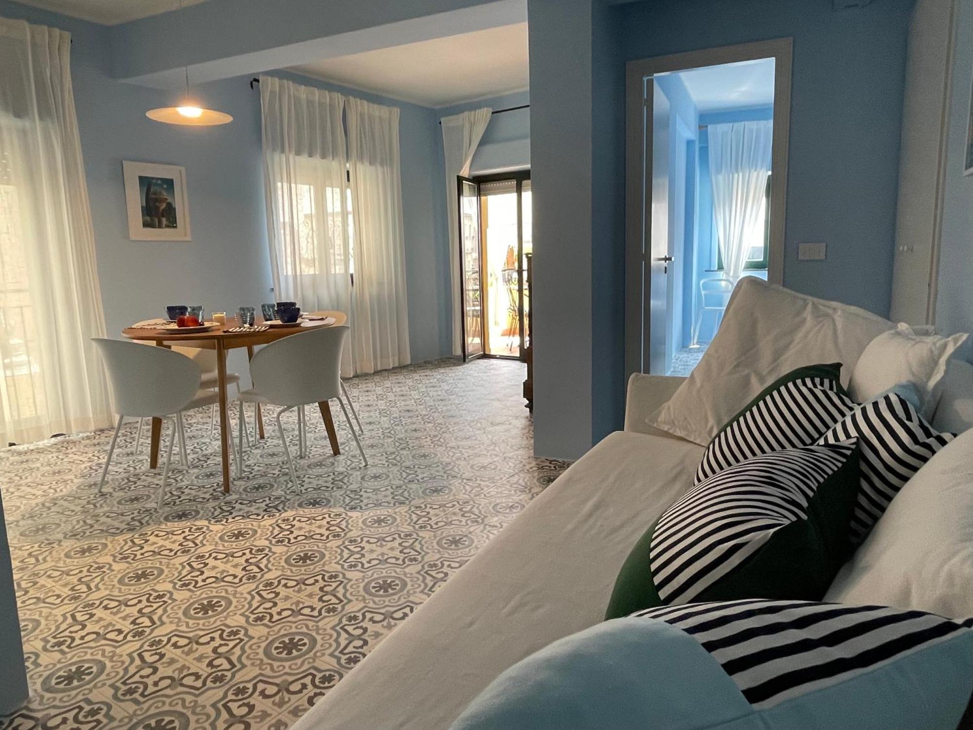 Case Borgo Vacanze Летояни Екстериор снимка