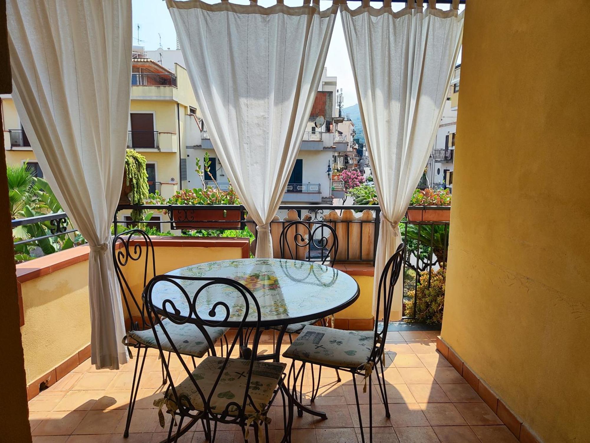 Case Borgo Vacanze Летояни Екстериор снимка