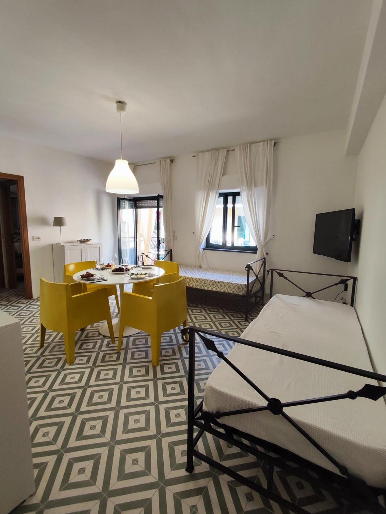 Case Borgo Vacanze Летояни Екстериор снимка