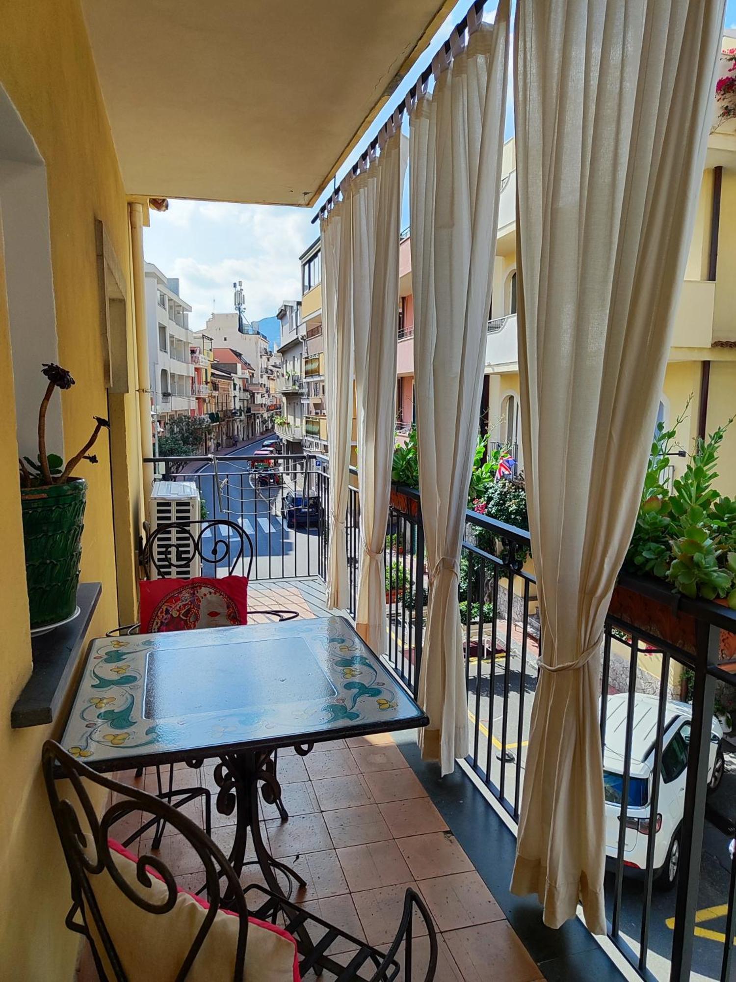 Case Borgo Vacanze Летояни Екстериор снимка